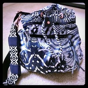 Lululemon Diversity Bag NWT 2015 Wanderlust